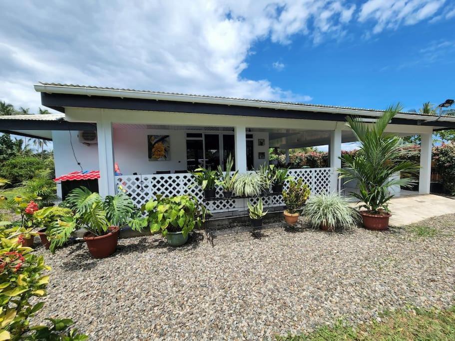 Maddy'S House Villa Maatea Exterior photo